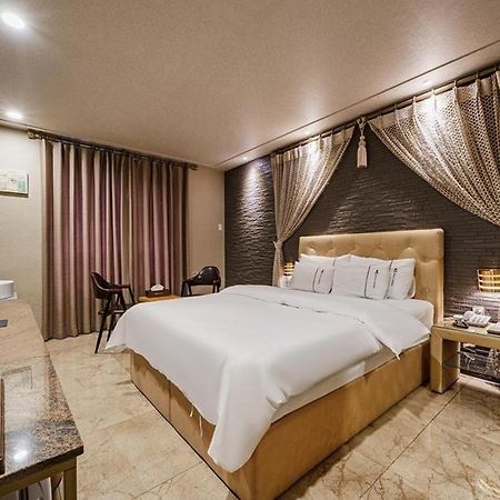 Sillim Hotel Urban Seoul Exterior foto